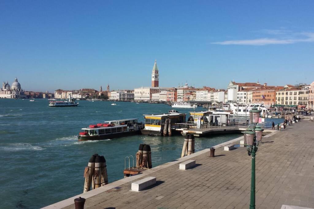 Ca' Venice Canal View Екстер'єр фото